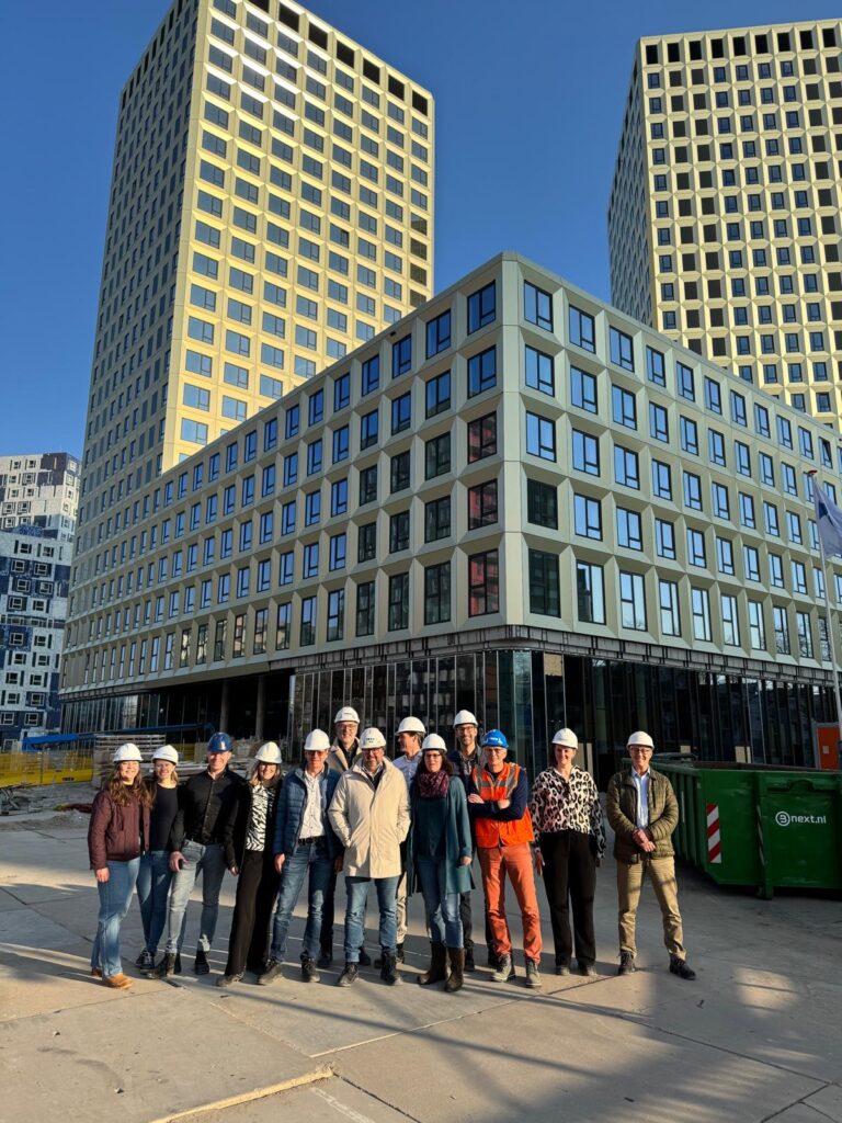 Bezoek aan indrukwekkend studentencomplex High Five in Utrecht