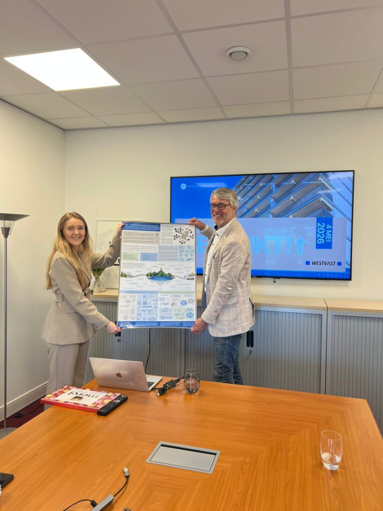 Kennissessie over houtbouw door Shayla Mooijekind van Waal